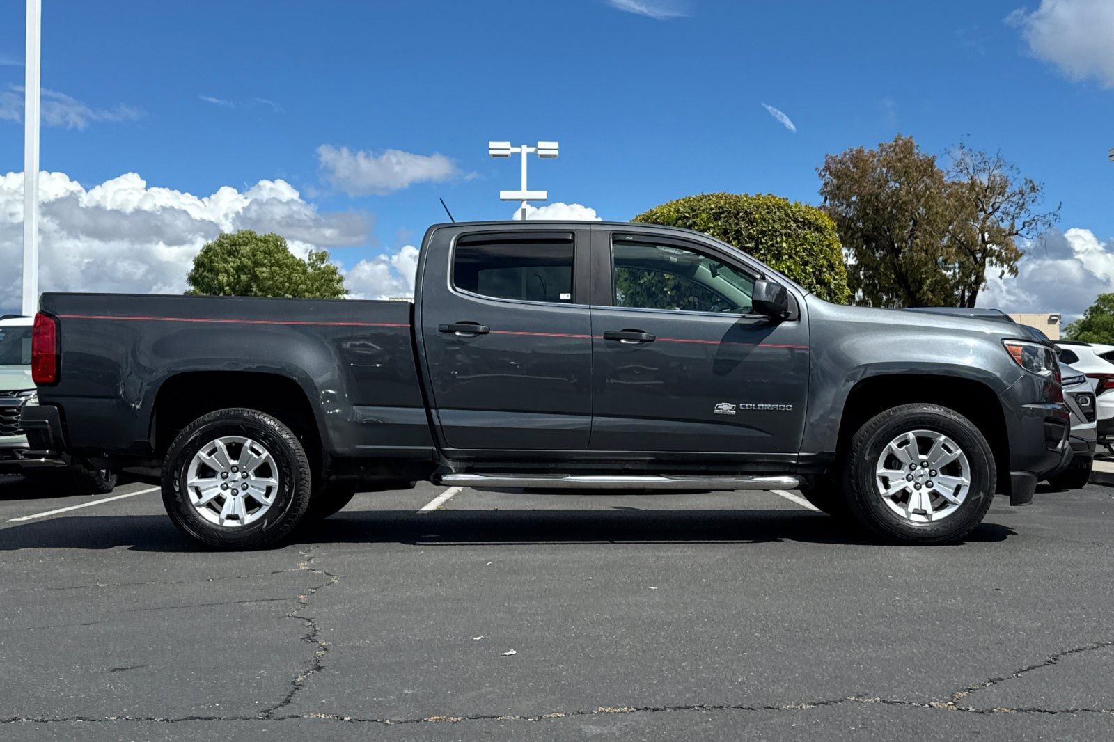 Used 2016 Chevrolet Colorado LT image 4