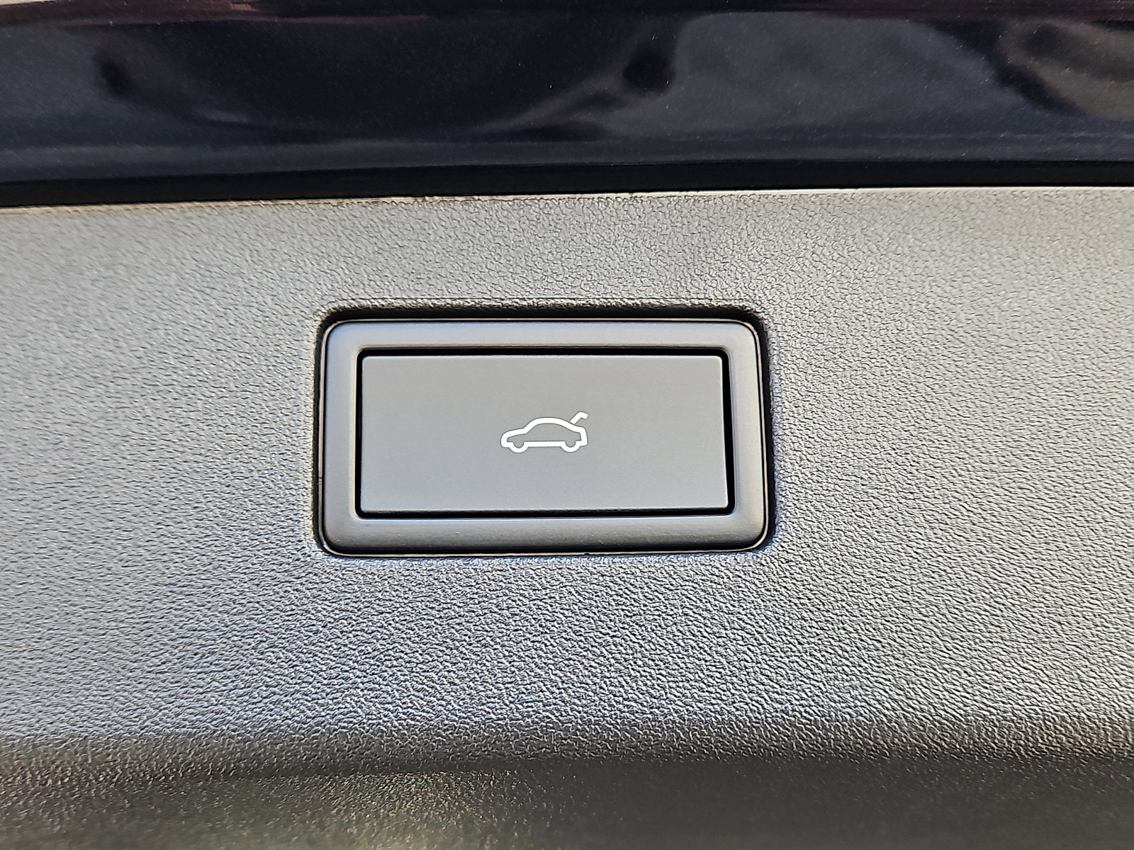 New 2026 Volkswagen Tiguan SEL R-Line image 8