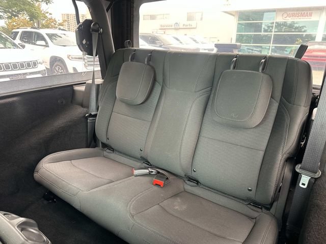 Used 2021 Jeep Wrangler Sport AWD/4WD image 13