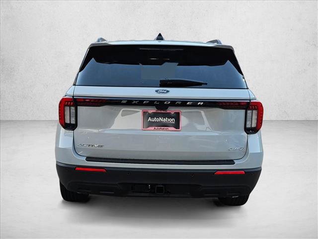 New 2026 Ford Explorer Active AWD/4WD image 8