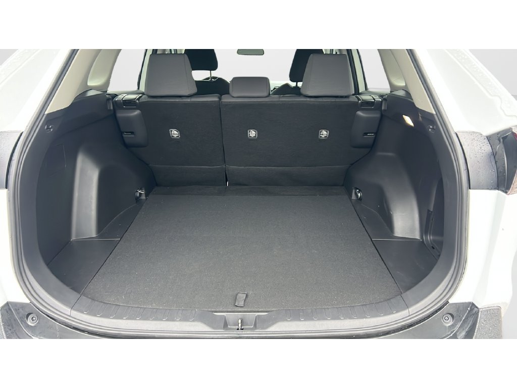 Certified 2024 Toyota RAV4 XLE AWD/4WD image 9