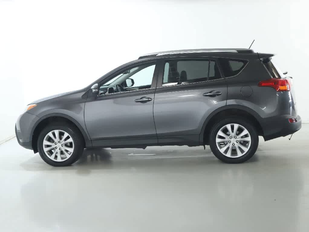 Used 2014 Toyota RAV4 Limited w/ Technology Package AWD/4WD image 38