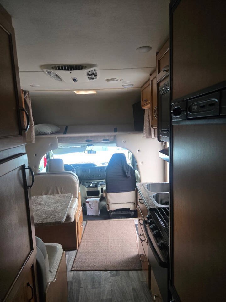 Used 2017 Ford E-350 and Econoline 350 Super Duty w/ Motorhome Prep Package RWD image 13