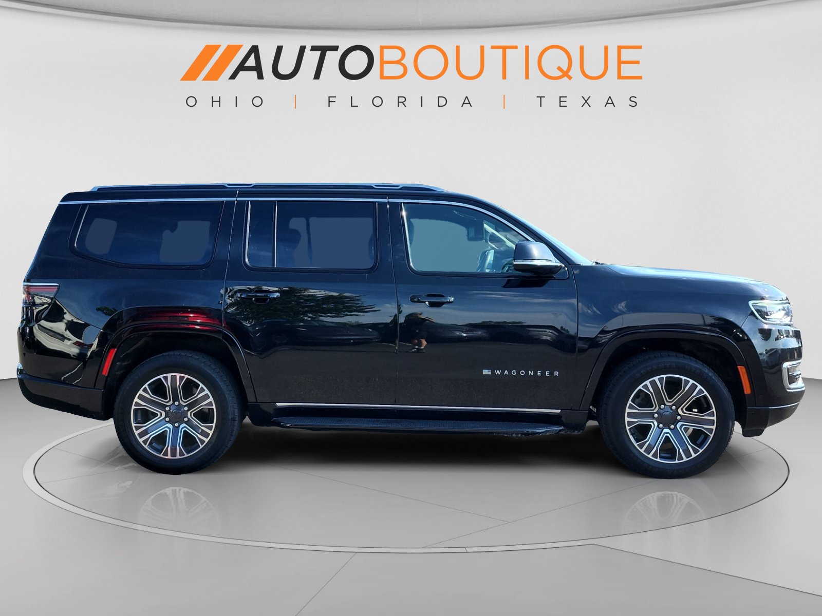 Used 2024 Jeep Wagoneer Series II w/ Flexible Seating Group AWD/4WD image 6