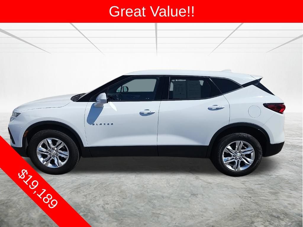 Used 2021 Chevrolet Blazer LT AWD/4WD image 2