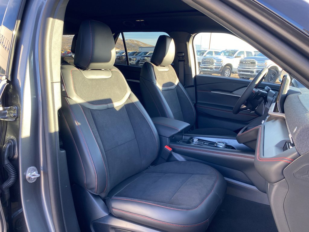 New 2026 Ford Explorer ST w/ Sun And Sound Package image 6