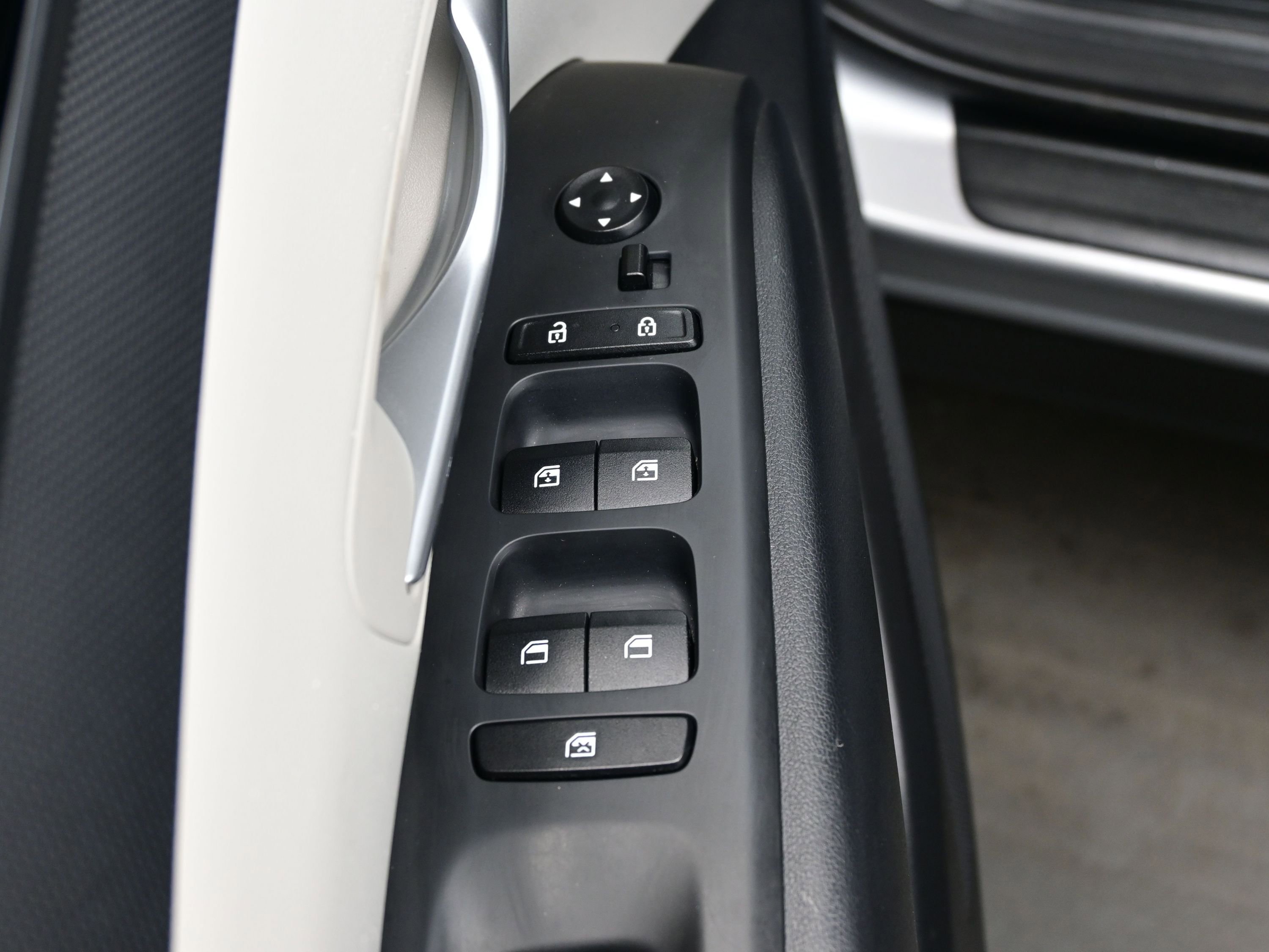 Used 2023 Hyundai Tucson Blue image 10