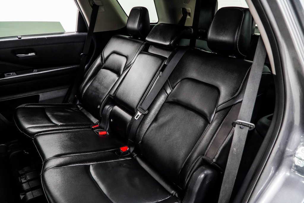 Used 2022 Nissan Pathfinder SL image 42