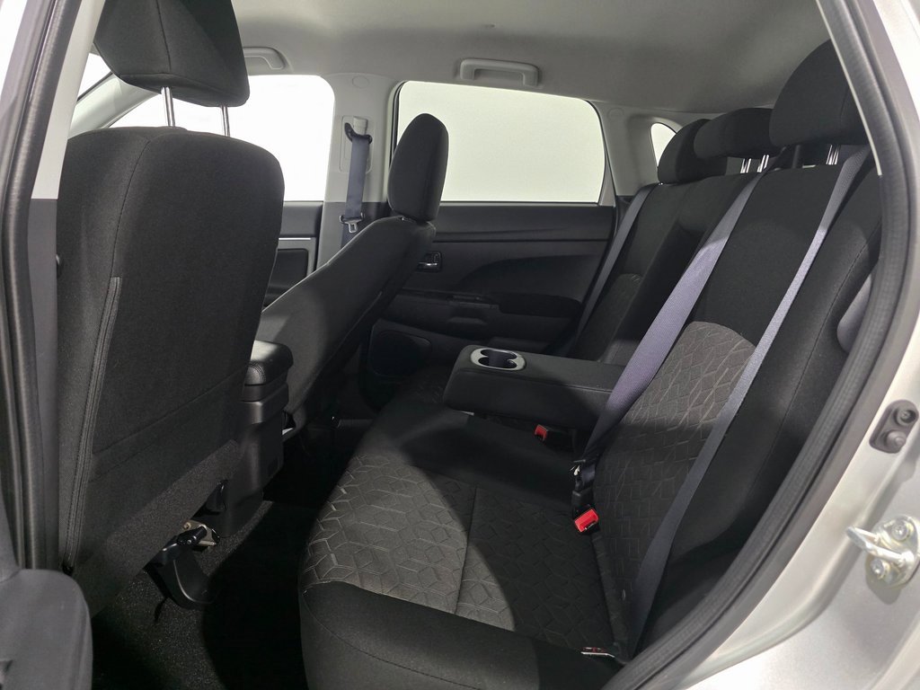 Used 2023 Mitsubishi Outlander Sport ES image 19