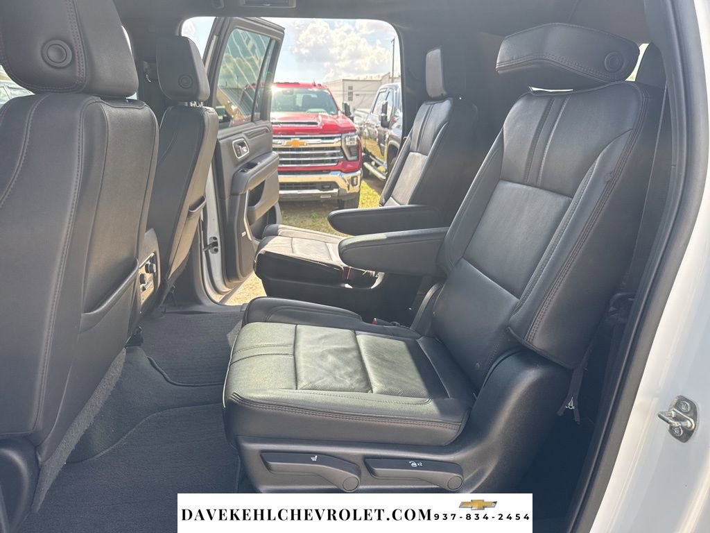 Certified 2022 Chevrolet Suburban RST w/ Luxury Package AWD/4WD image 34