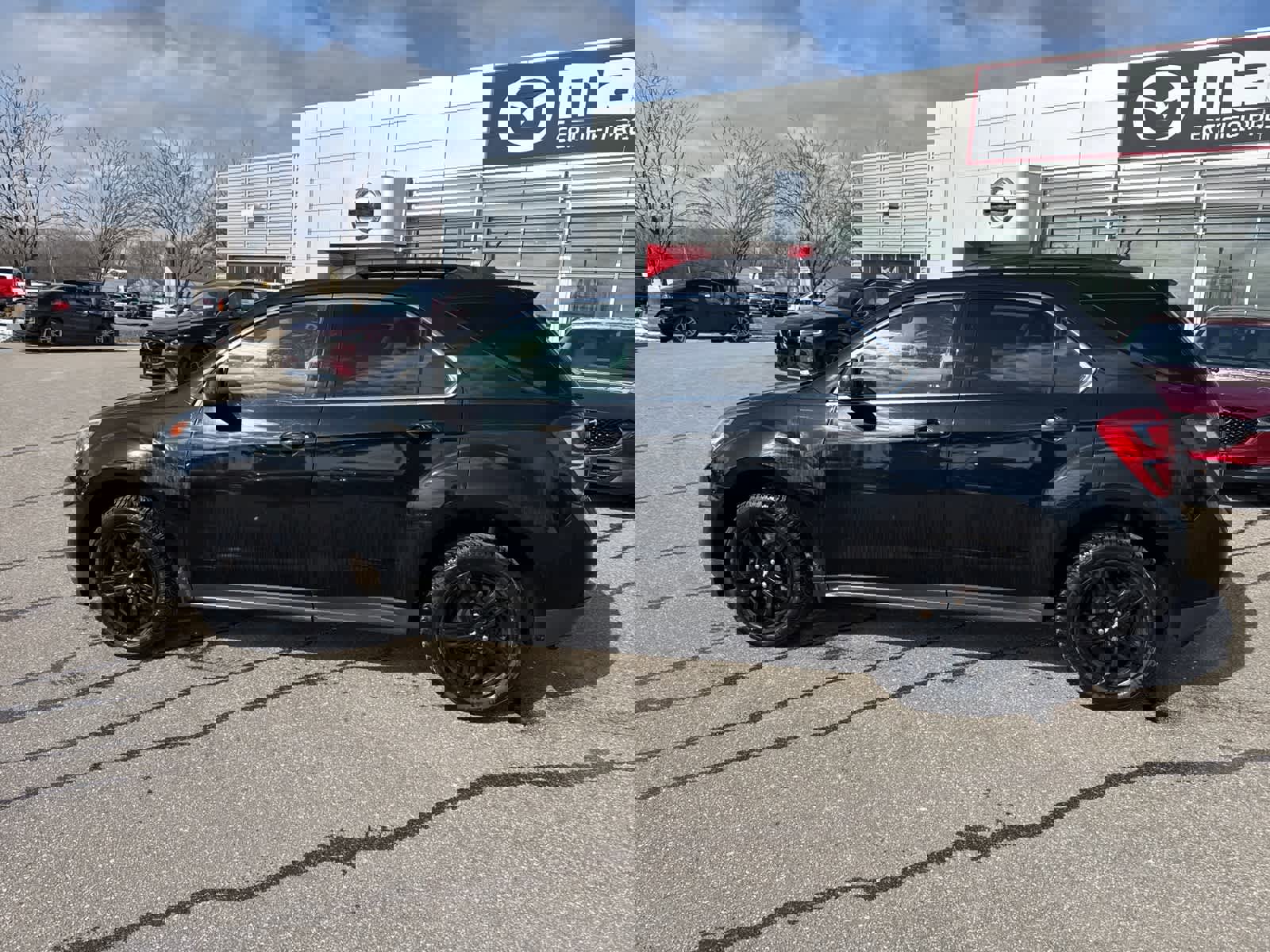 Used 2017 Chevrolet Equinox LT image 8