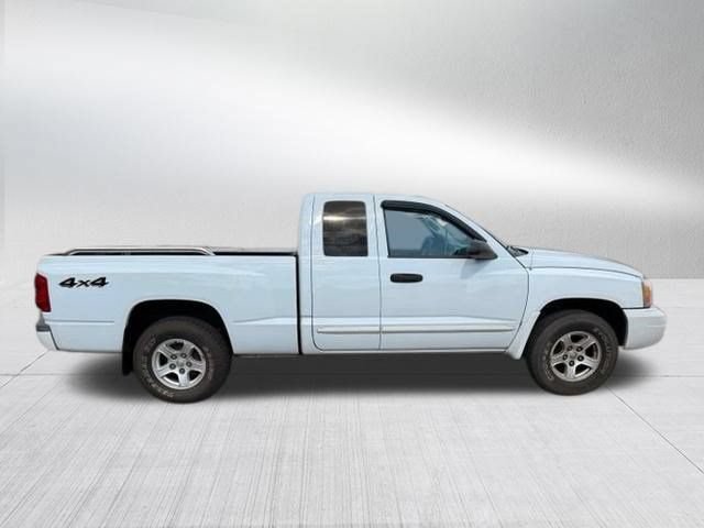 Used 2005 Dodge Dakota Laramie w/ Sport Appearance Group AWD/4WD image 6