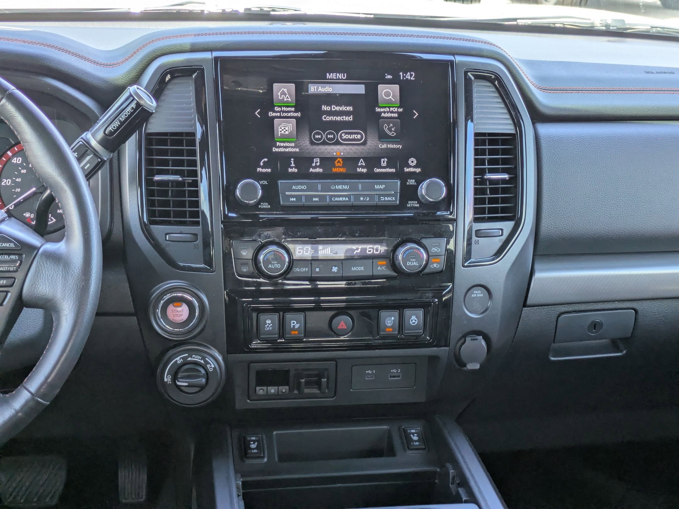 Used 2021 Nissan Titan PRO-4X w/ Pro-4x Convenience Package image 16