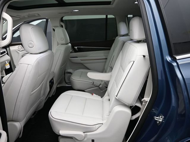 New 2026 Buick Enclave Avenir w/ Super Cruise Package image 13