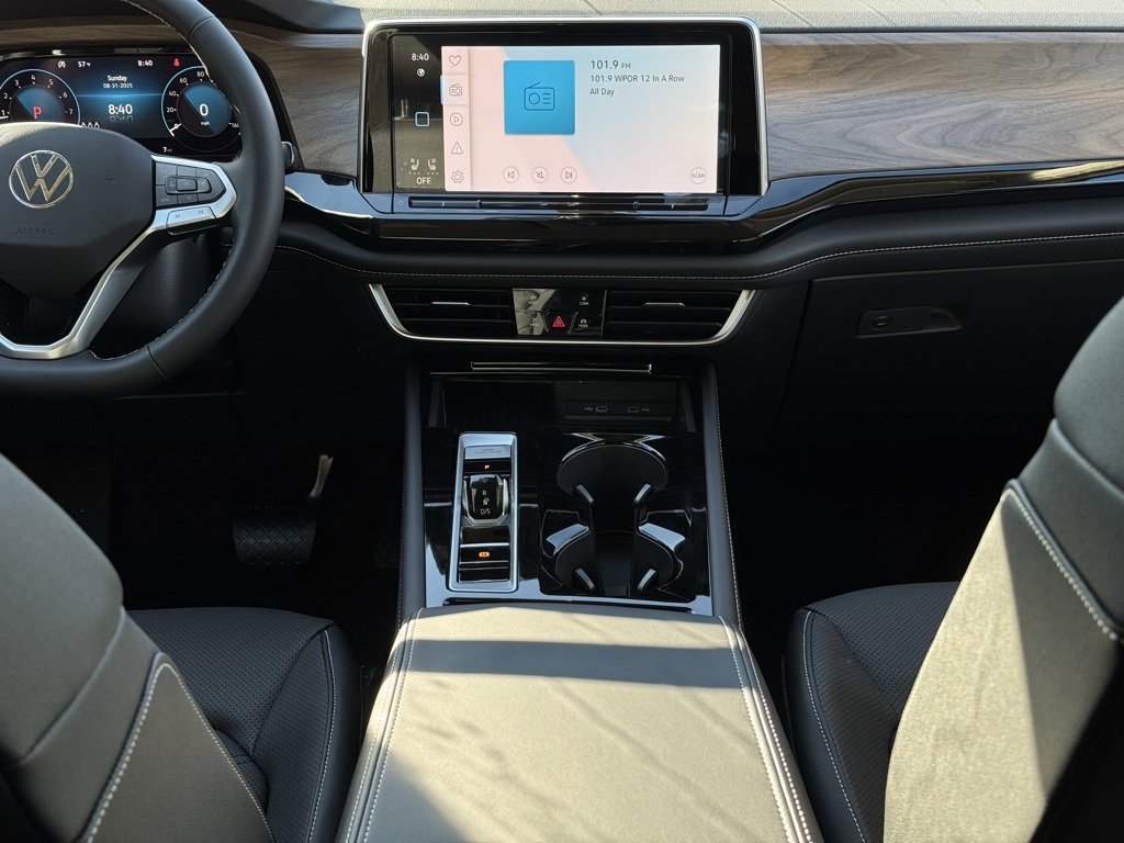 New 2026 Volkswagen Atlas SE image 28
