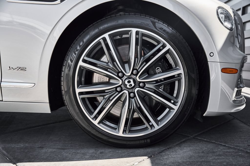 Used 2022 Bentley Flying Spur W12 AWD/4WD image 20