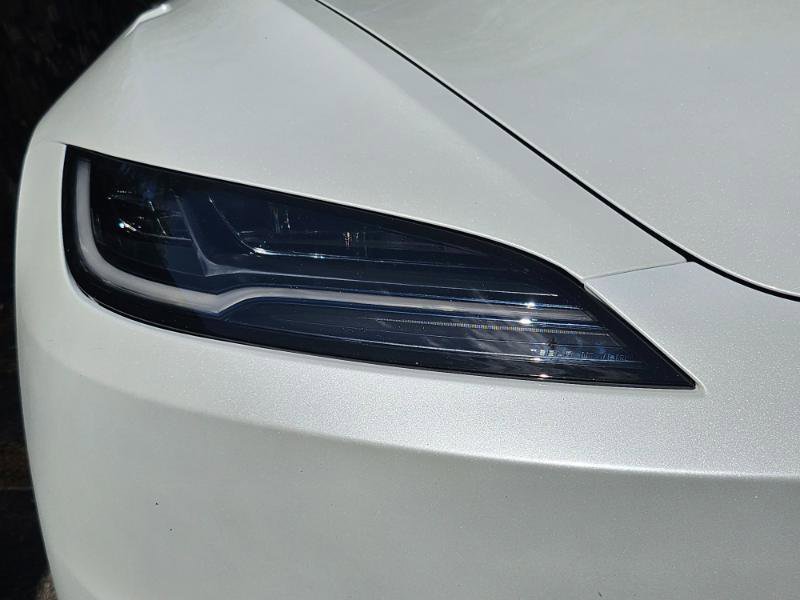 Used 2025 Tesla Model 3 Long Range RWD image 26