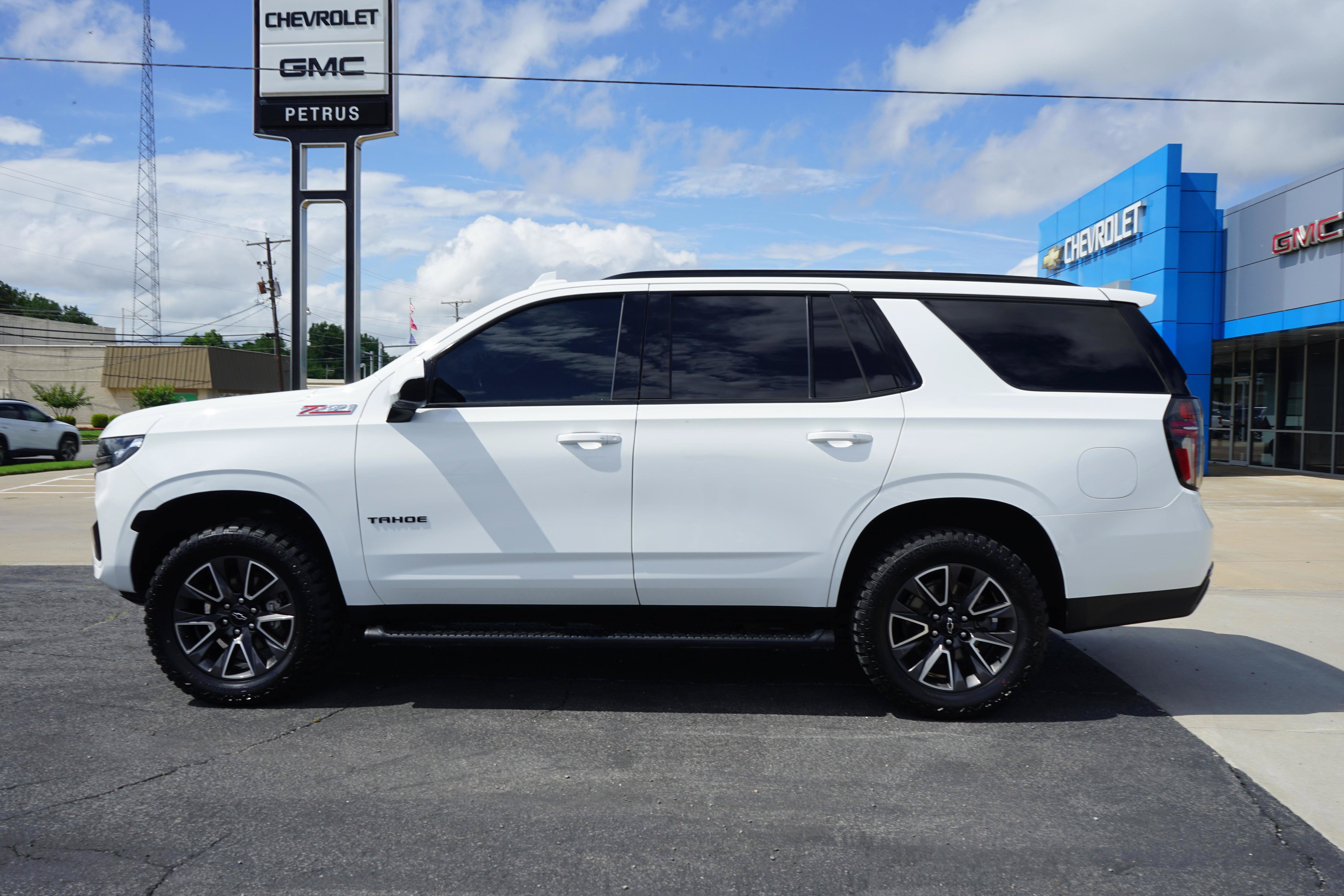 Used 2021 Chevrolet Tahoe Z71 w/ Rear Media and Nav Package AWD/4WD image 2