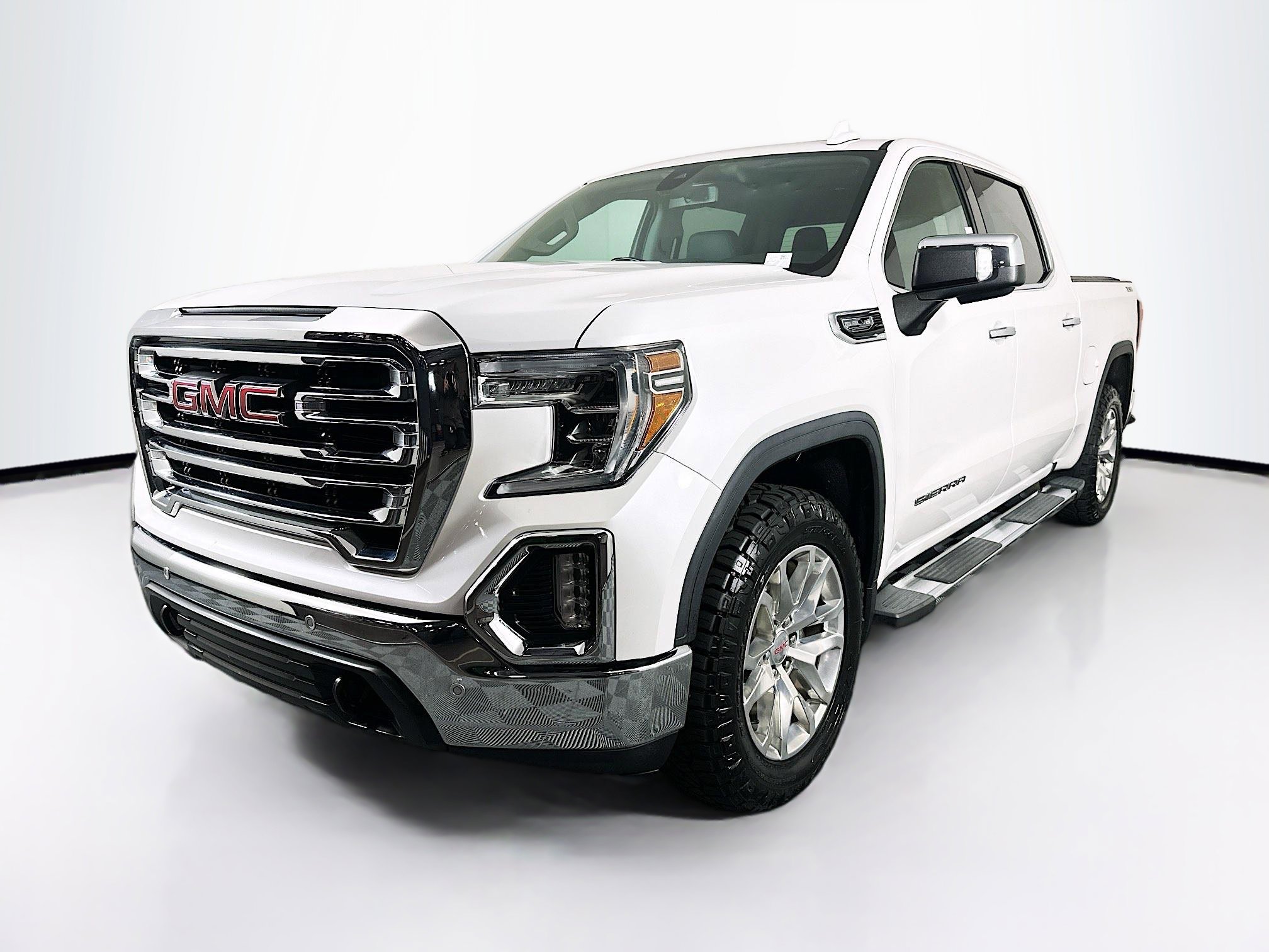 Used 2019 GMC Sierra 1500 SLT w/ SLT Premium Plus Package image 3