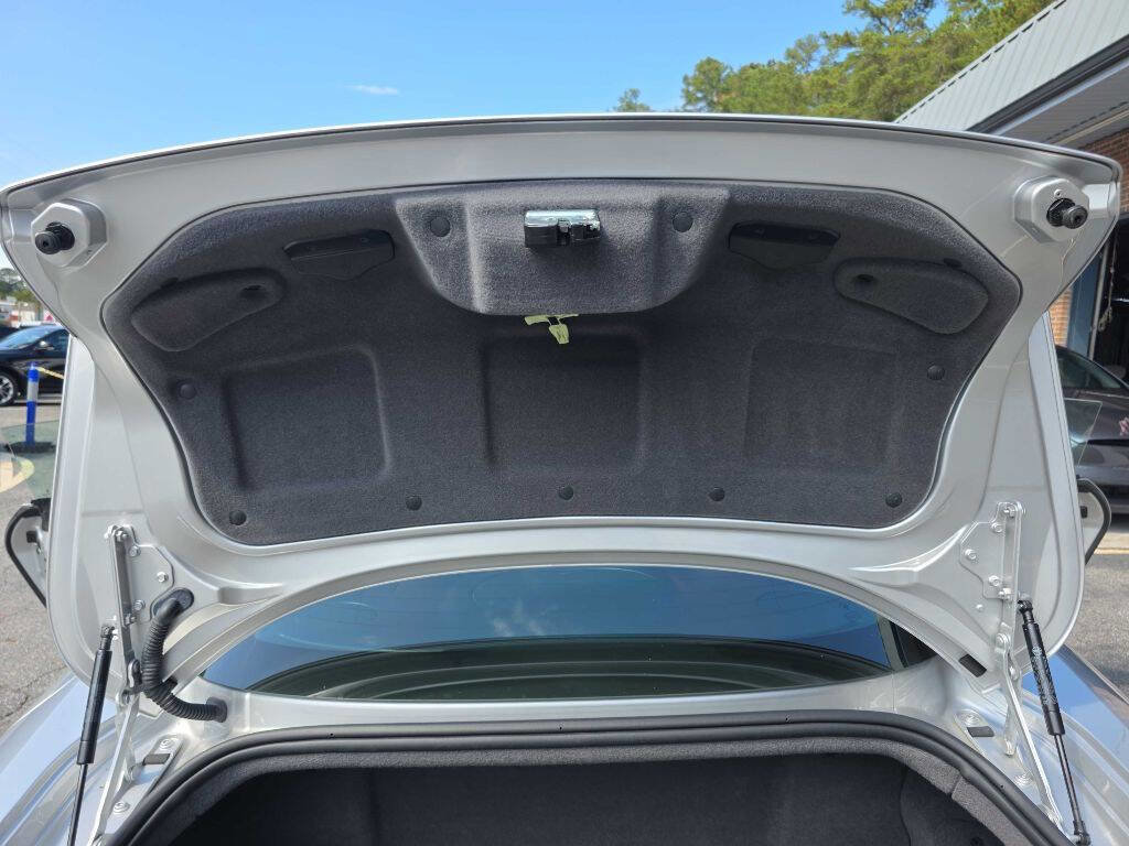 Used 2016 Maserati GranTurismo MC image 19