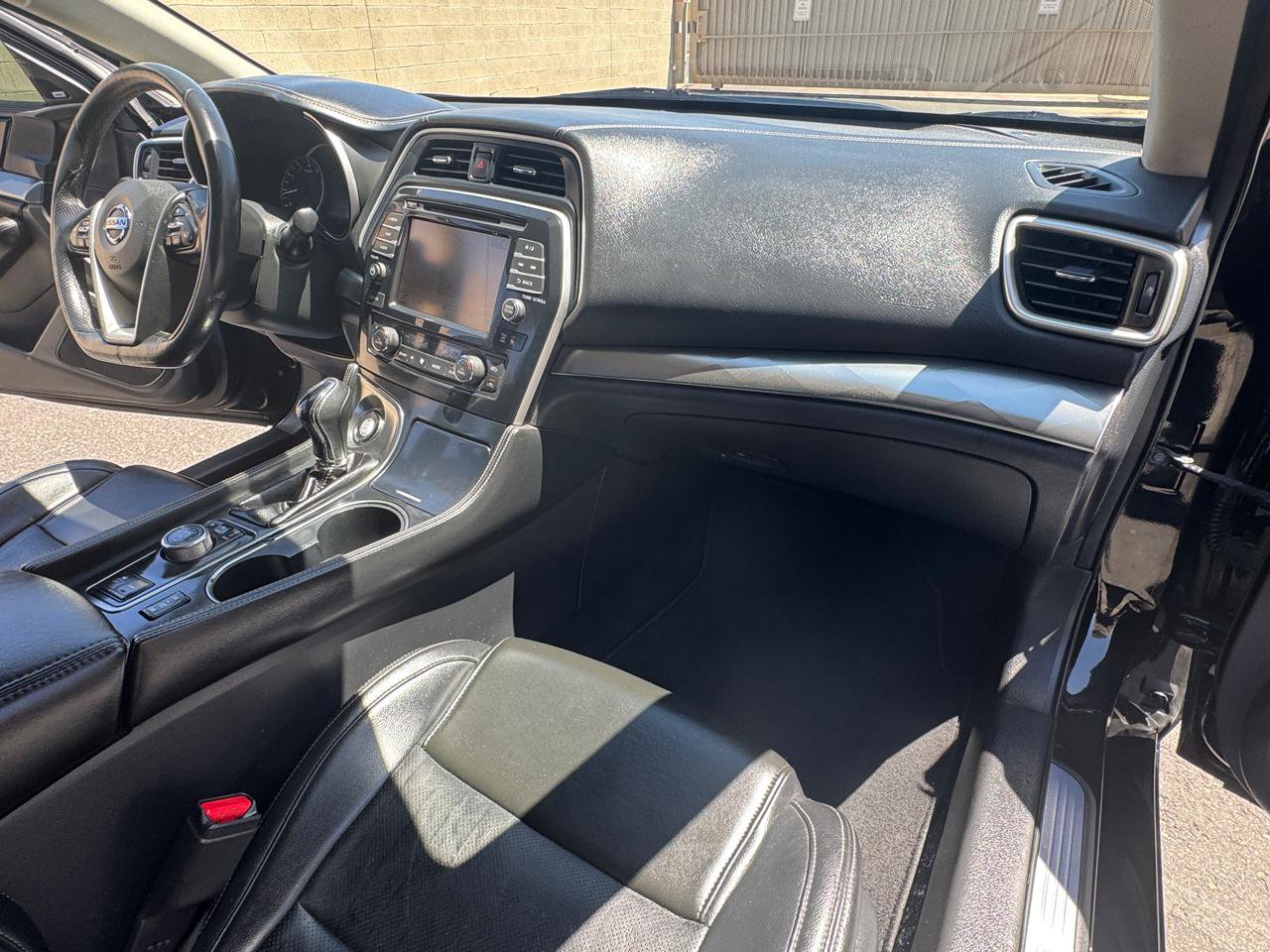 Used 2019 Nissan Maxima 3.5 SL w/ Floor Mat Group FWD image 26