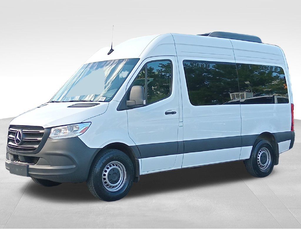 Used 2024 Mercedes-Benz Sprinter 2500 image 8
