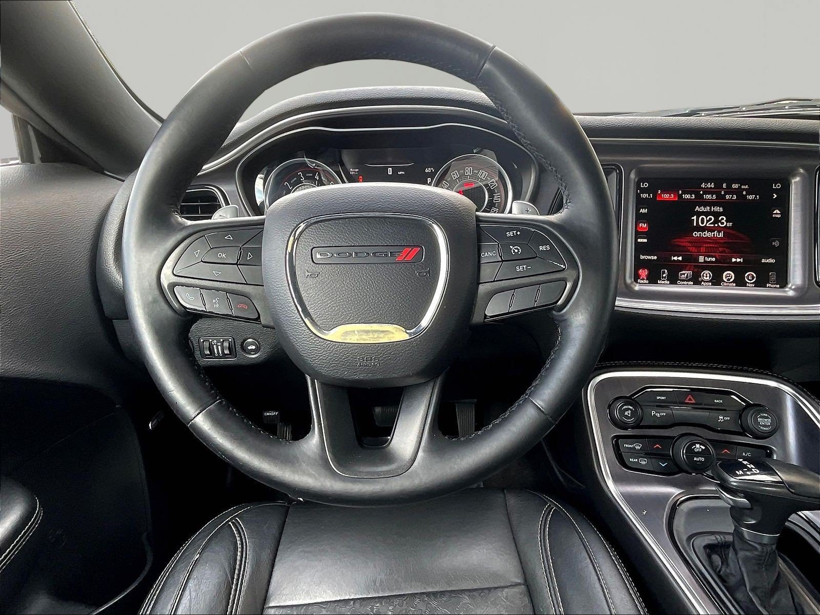 Used 2015 Dodge Challenger SXT w/ Super Sport Group (SS/T) RWD image 8
