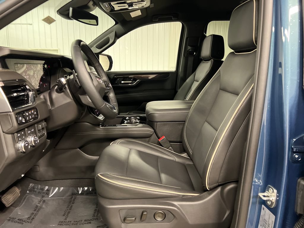 New 2026 GMC Yukon XL Elevation AWD/4WD image 12