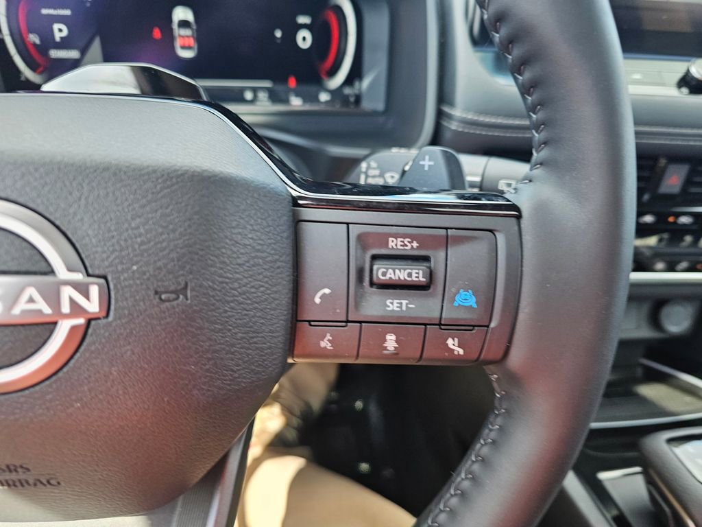 Used 2025 Nissan Rogue SL w/ Tech Package FWD image 21