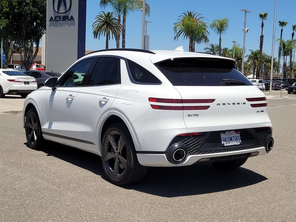 Used 2024 Genesis GV70 3.5T Sport w/ Sport Prestige Package AWD/4WD image 8