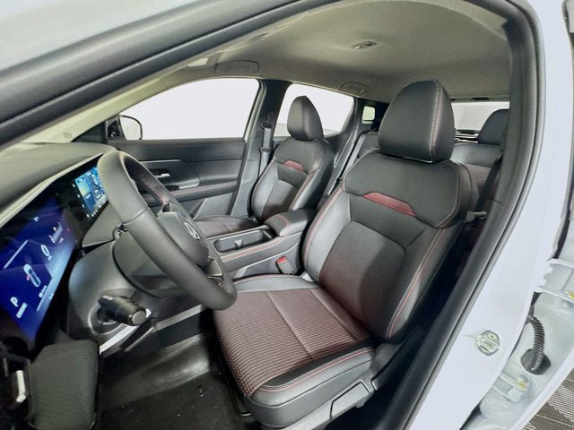 New 2026 Nissan Kicks SR w/ Cold Weather Package image 19