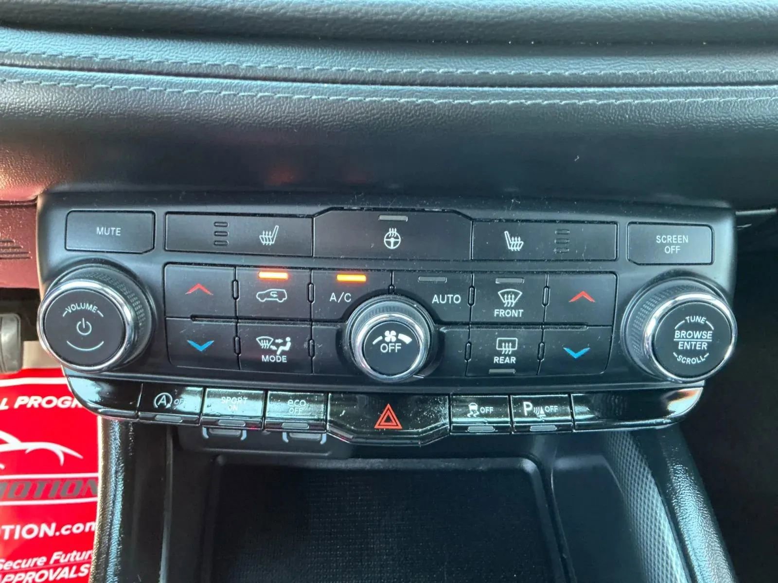 Used 2021 Dodge Durango GT image 33