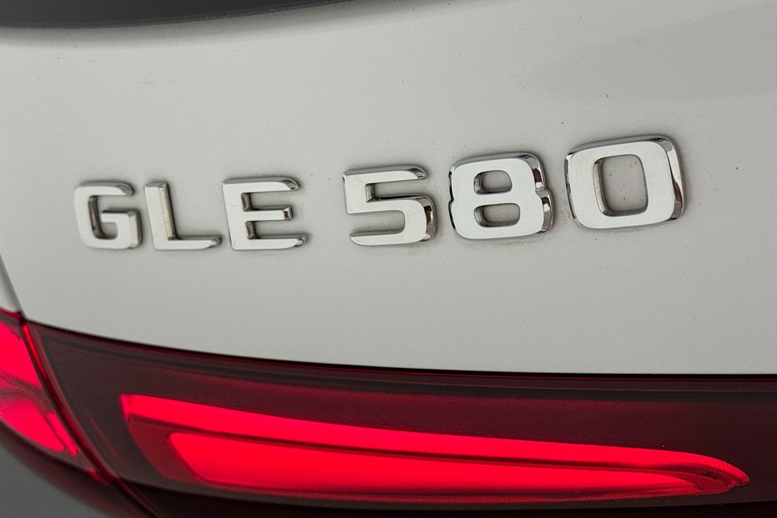 Certified 2025 Mercedes-Benz GLE 580 4MATIC image 9