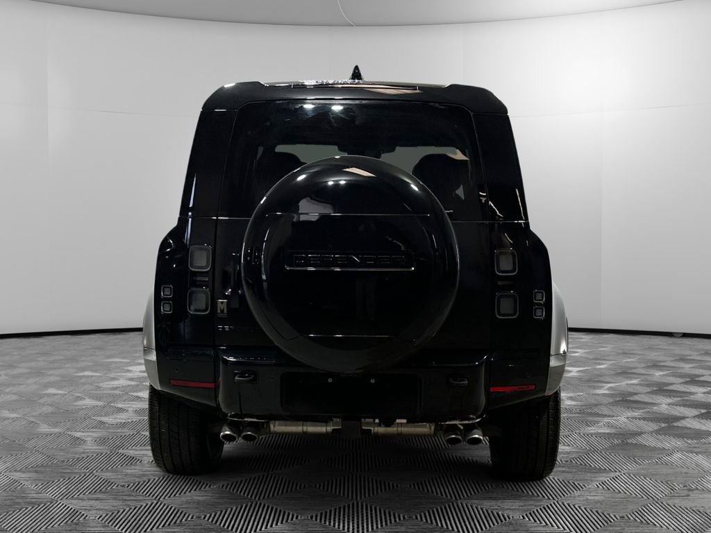 New 2026 Land Rover Defender 110 V8 AWD/4WD image 4