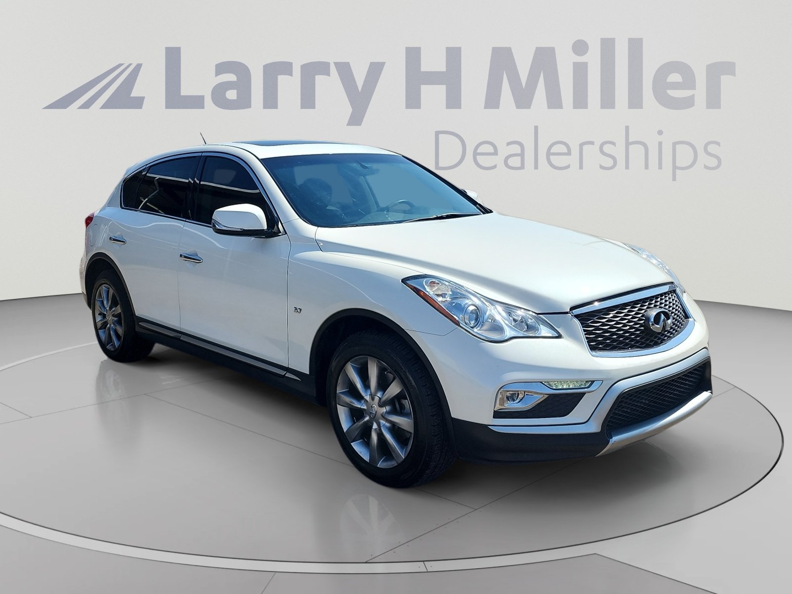 Used 2017 INFINITI QX50 2WD image 7