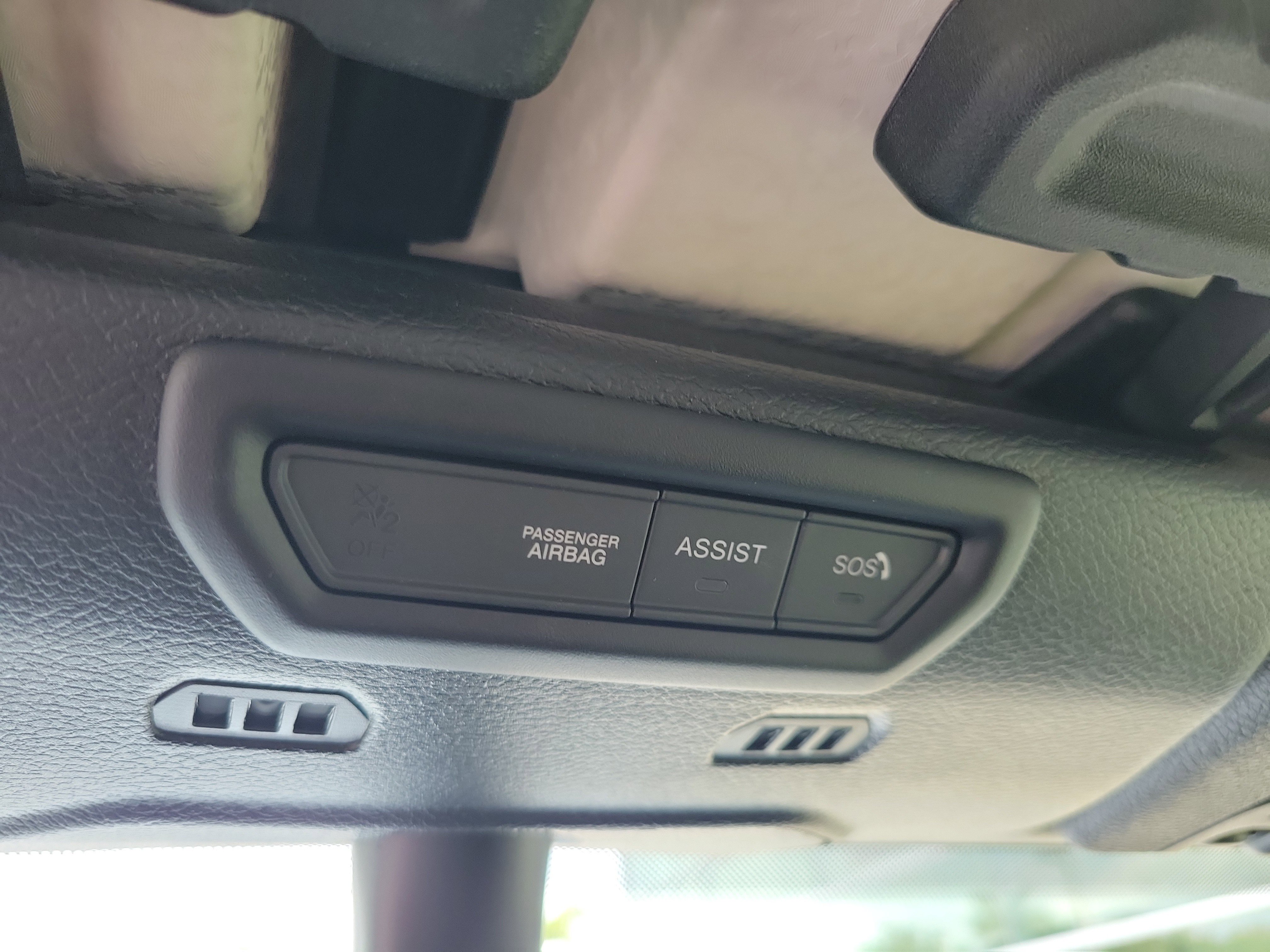 Used 2023 Jeep Gladiator Willys image 18