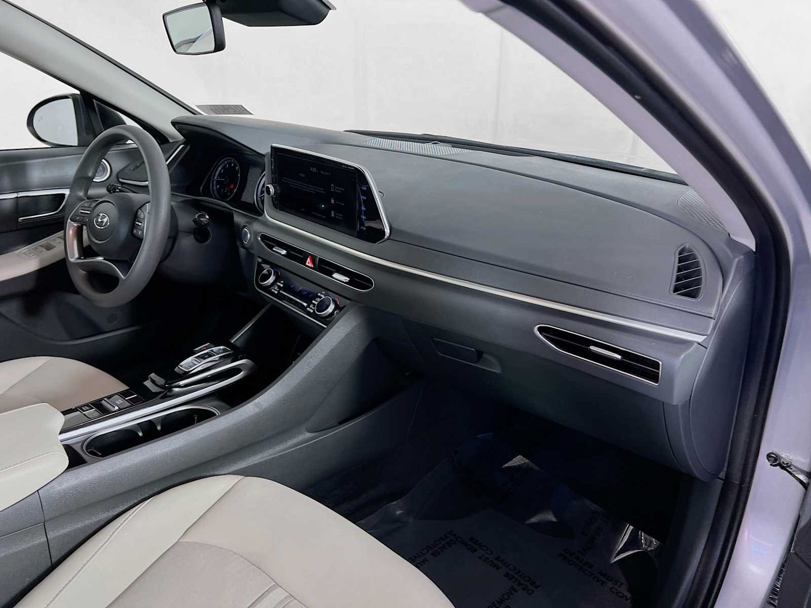 Used 2023 Hyundai Sonata SEL FWD image 29