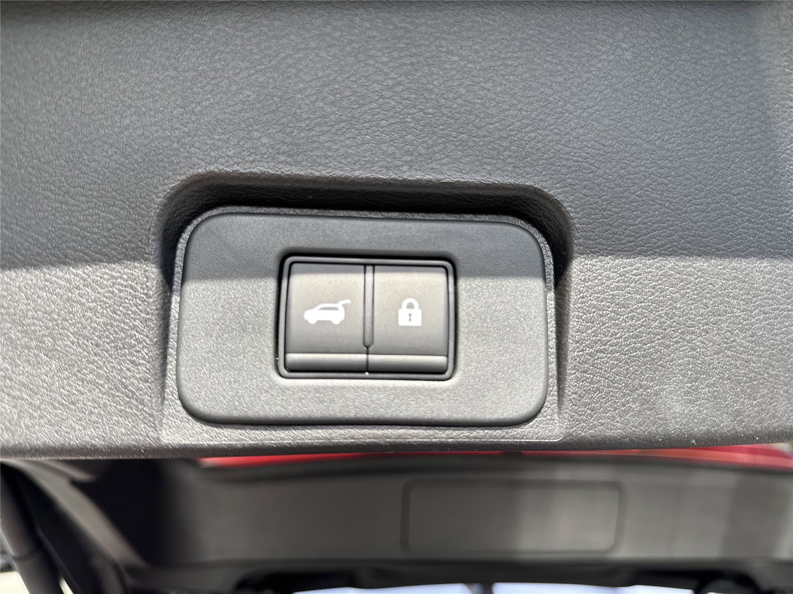 New 2026 Nissan Rogue SV FWD image 33