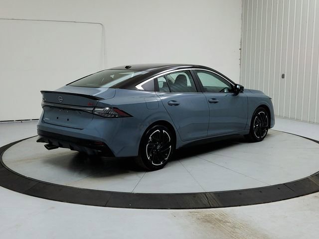 New 2026 Nissan Sentra SR w/ Floor Mat Package image 7
