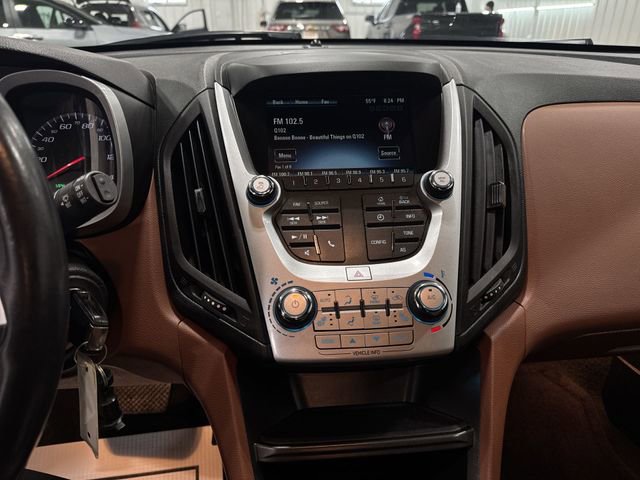 Used 2016 Chevrolet Equinox LTZ w/ Enhanced Convenience Package image 11