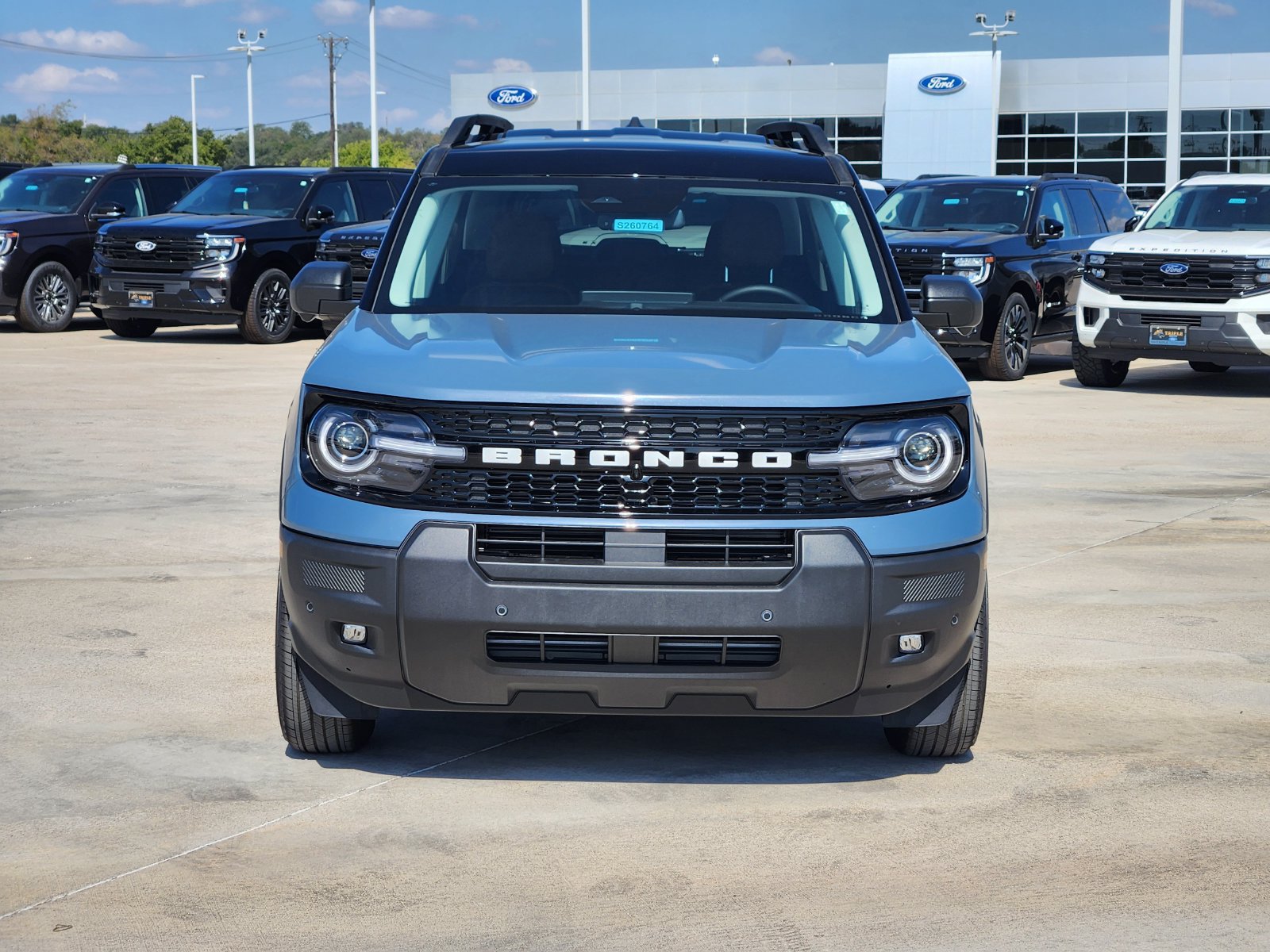 New 2026 Ford Bronco Sport Outer Banks w/ Outer Banks Tech Package+ AWD/4WD image 6