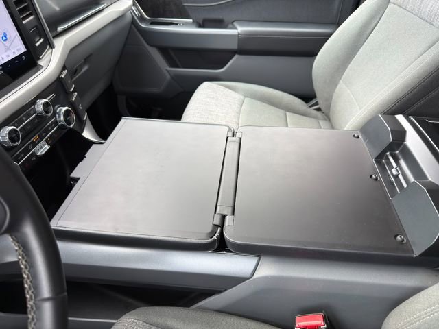 Used 2023 Ford F150 Lightning XLT AWD/4WD image 41