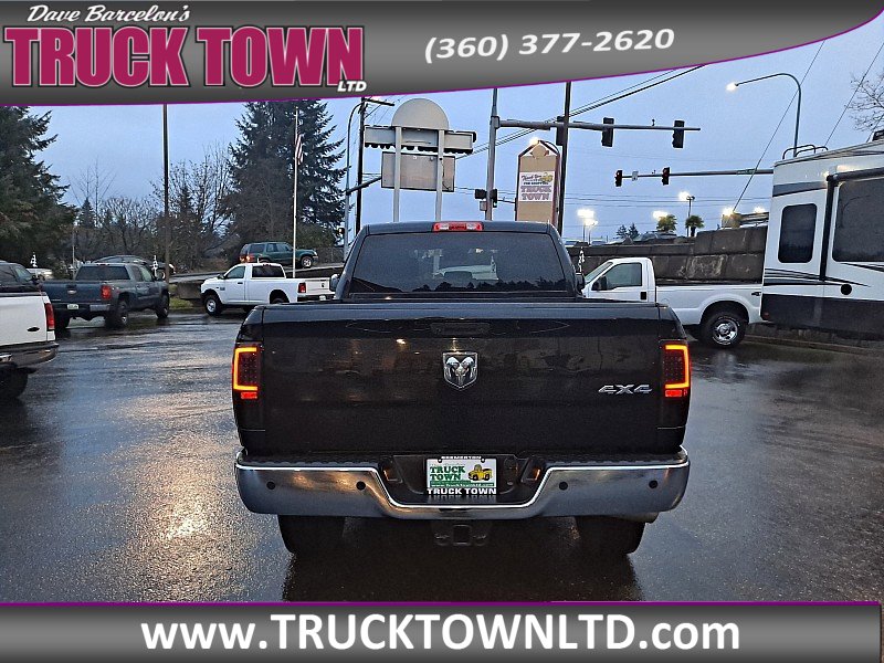 Used 2016 RAM 3500 Tradesman w/ Chrome Appearance Group AWD/4WD image 4