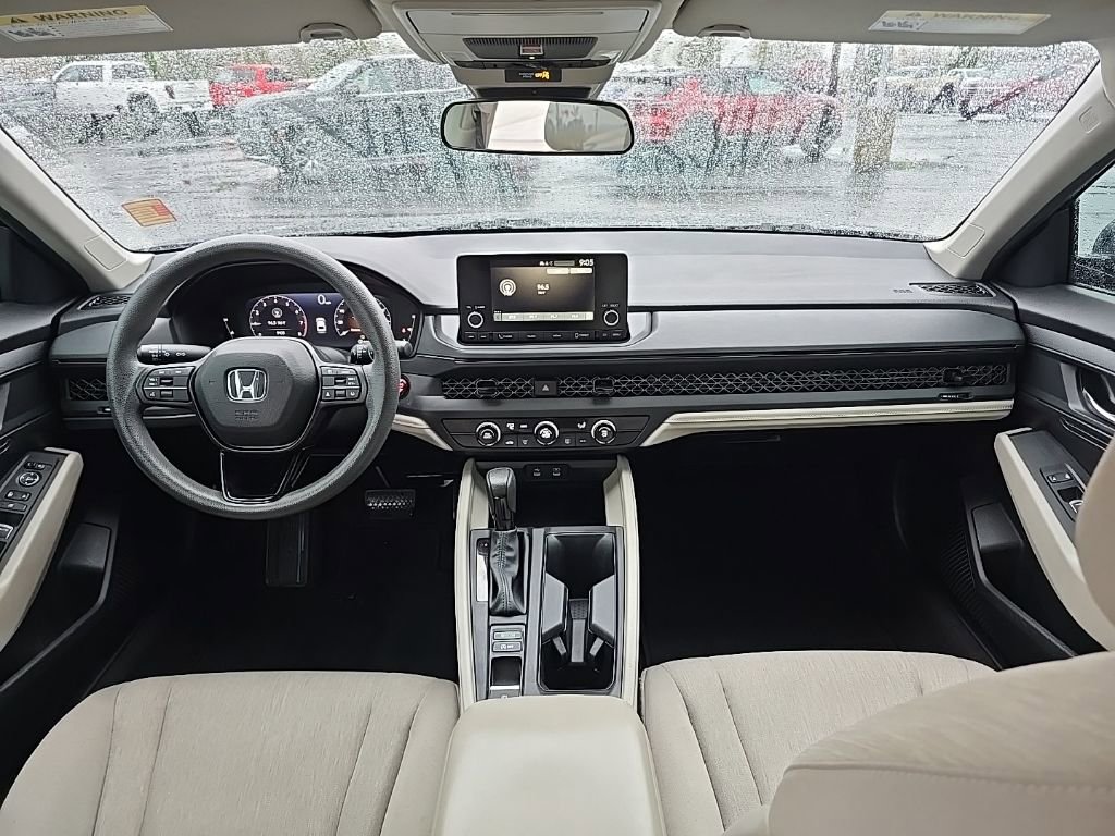 Used 2023 Honda Accord LX image 22