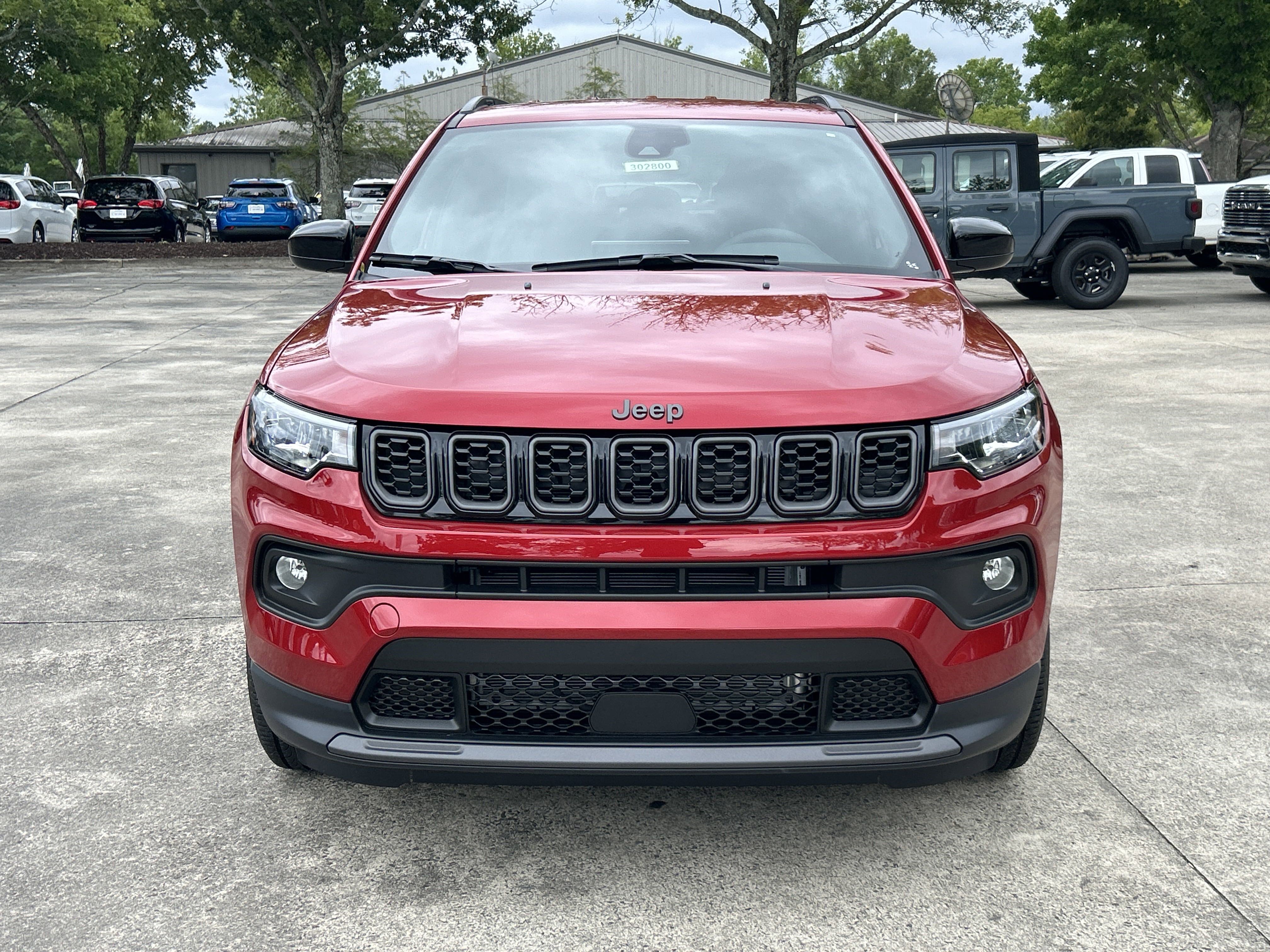 New 2025 Jeep Compass Latitude w/ Altitude Special Edition image 2