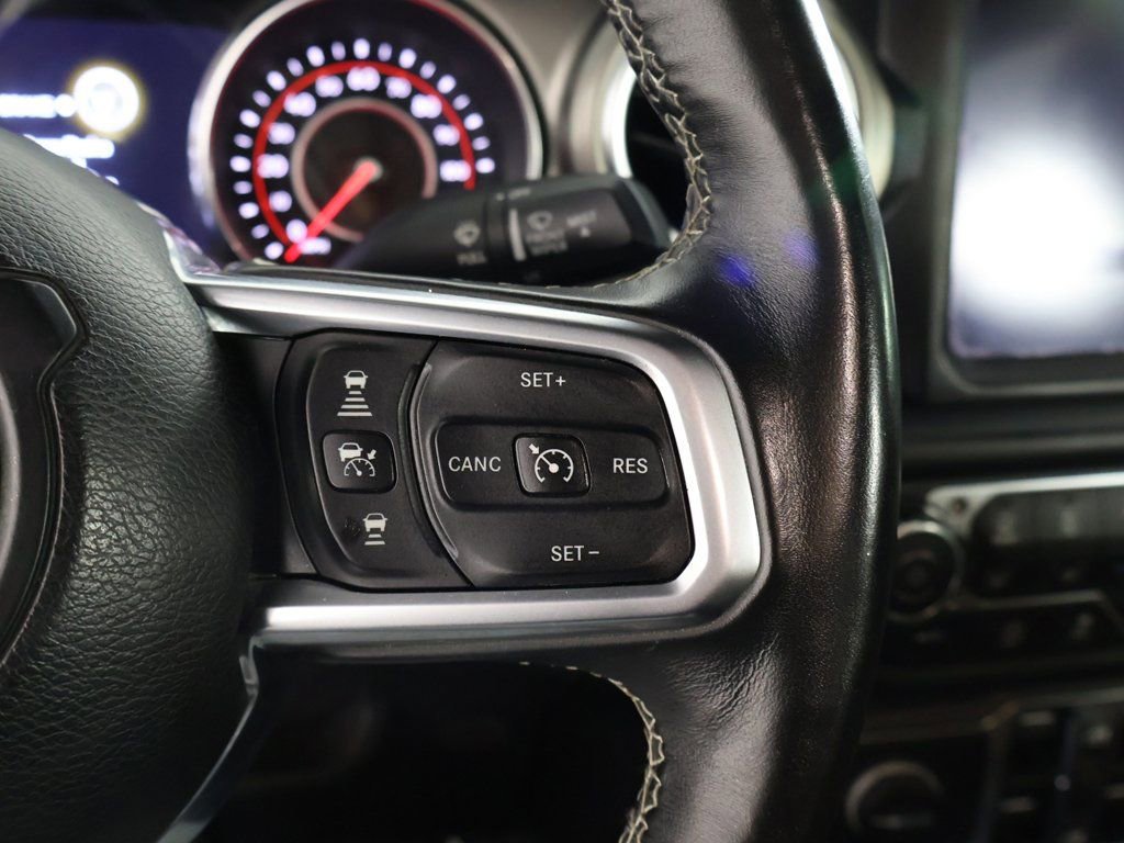 Used 2020 Jeep Gladiator Rubicon AWD/4WD image 36