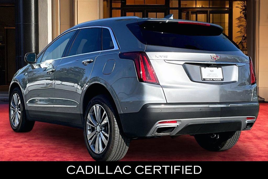 Used 2023 Cadillac XT5 Premium Luxury w/ Technology Package FWD image 4