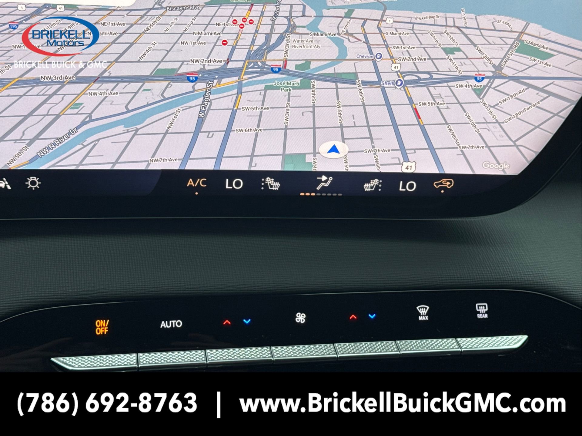 New 2025 Buick Enclave Avenir image 28