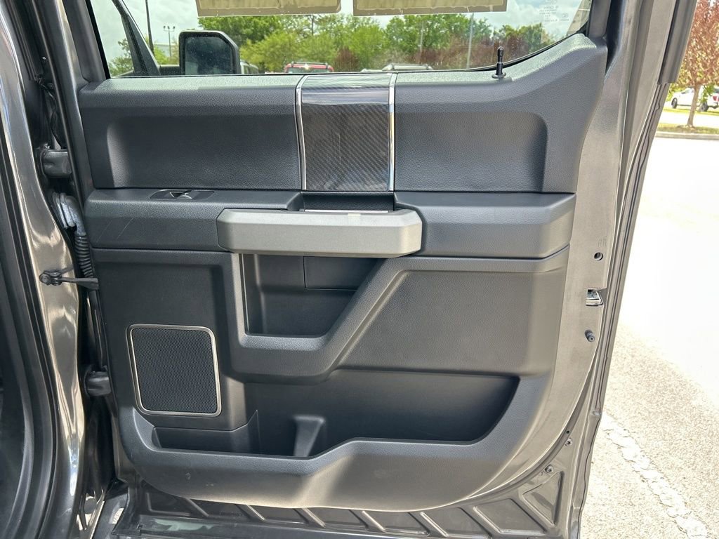 Used 2018 Ford F150 Raptor w/ Equipment Group 802A Luxury image 46