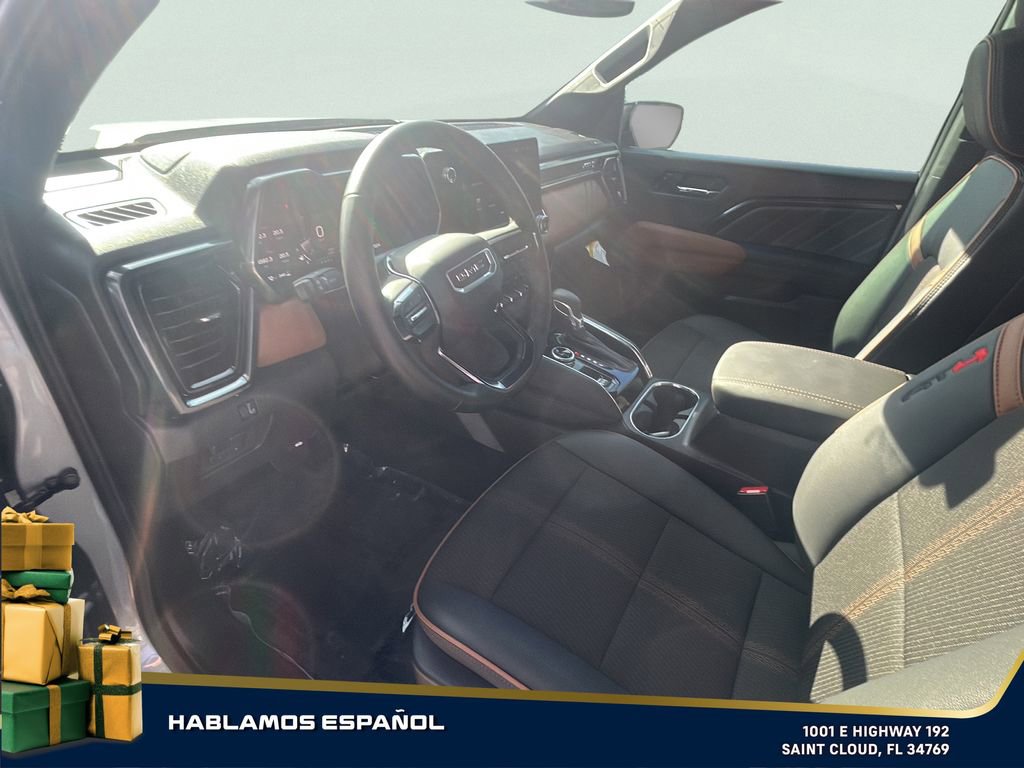 Certified 2025 GMC Canyon AT4 image 15